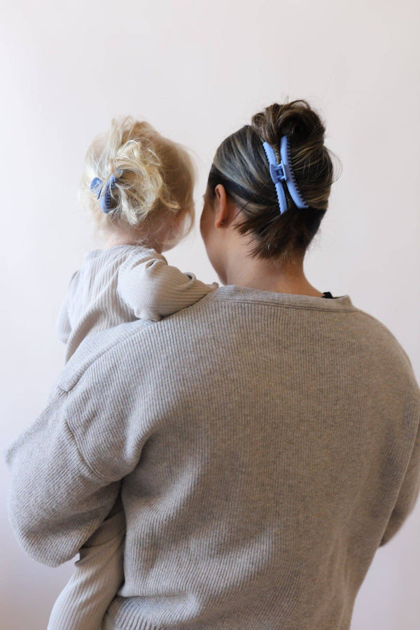 Kaxi Matte Midi Hold Everything Claw