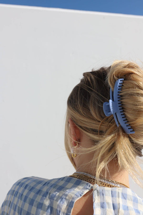 Matte Midi Hold Everything Claw