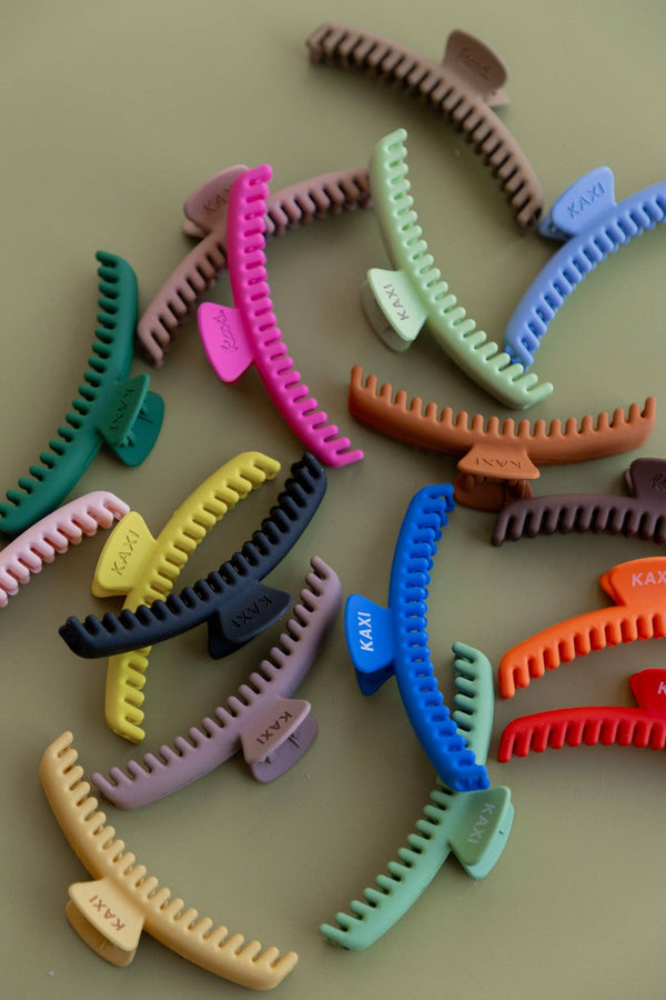 Matte Midi Hold Everything Claw