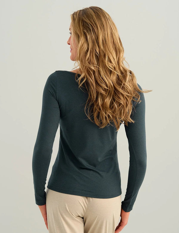 Bayside Scoop Longsleeve Tee