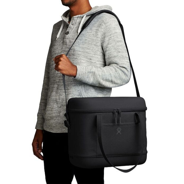 Hydro Flask 20 L Carry Out Soft Cooler - Black